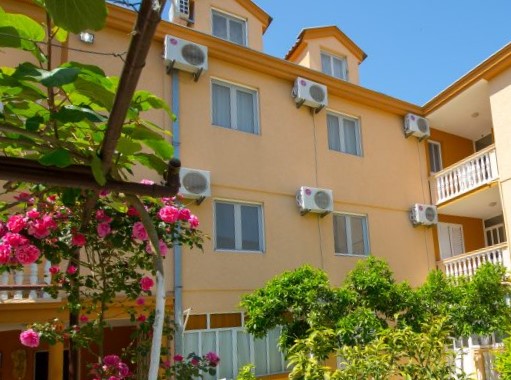 Apartmani DD Ulcinj Velika Plaža